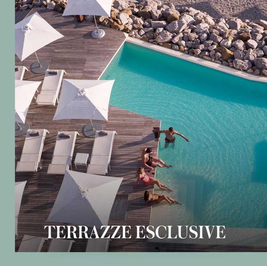 Easy Life In Portopiccolo - Posti Spiaggia Inclusi Sistiana Eksteriør bilde